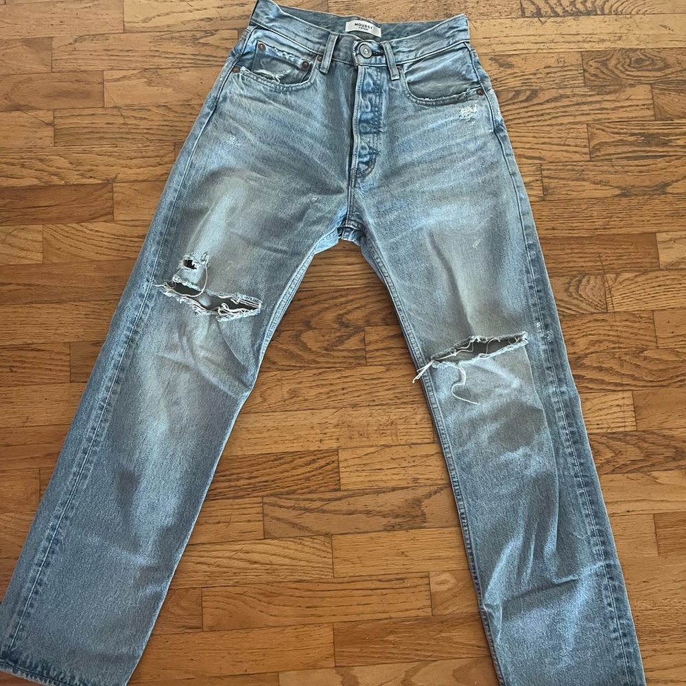 MOUSSY Vintage Light Wash High-rise Jeans